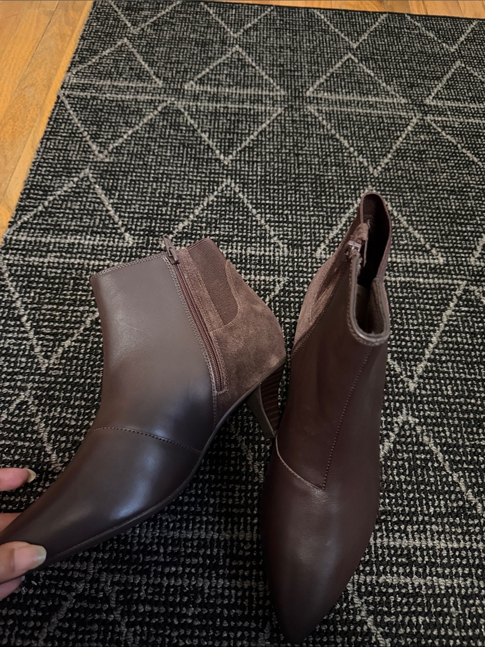 Clarks Women's Dark Brown Pointed Leather Chelsea Ankle Boots - Picture 7 of 7